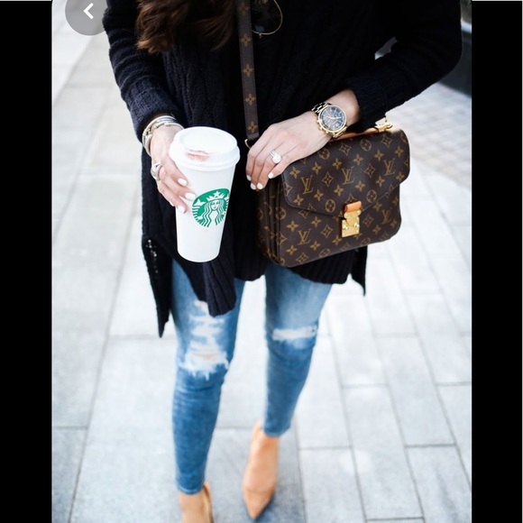 Louis Vuitton Handbags - ❌Sold❌Louis Vuitton Pockettte Metis